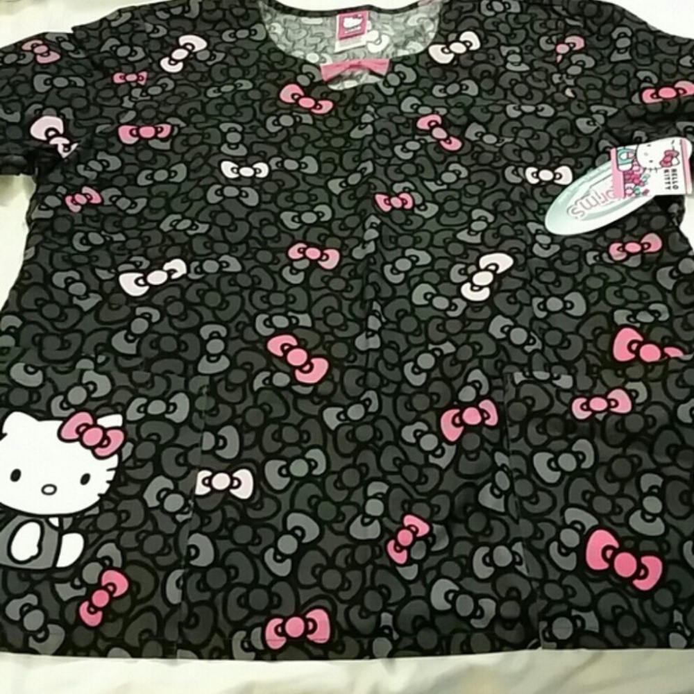 Scrub top